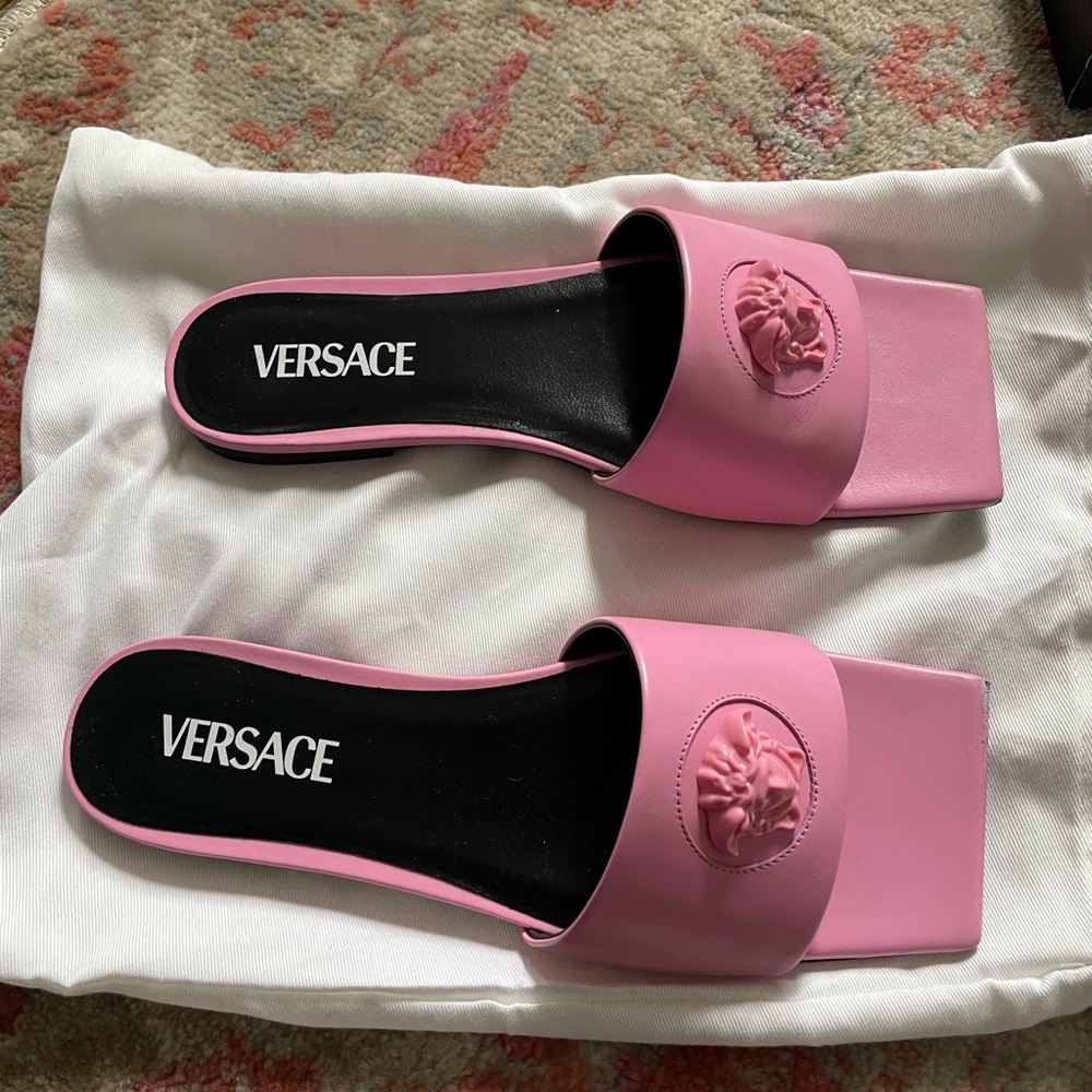 Versace Pink Women's Slide Sandals